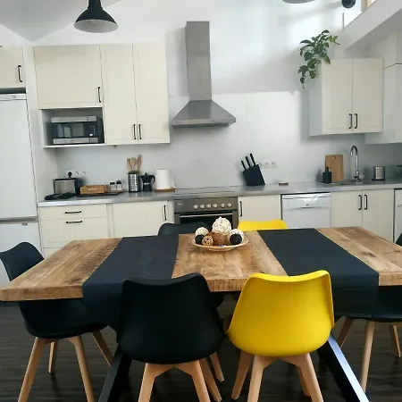 Apartmán Mia Suites II - Loft Centro Historico - Parking & Ac Burgo