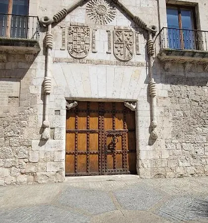 Mía Ii Loft Centro Histórico - Parking&wifi Free Apartamento