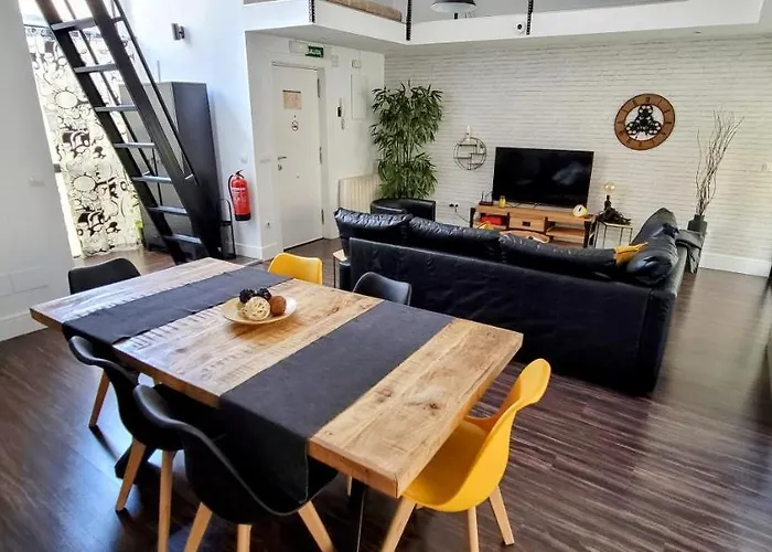 Mia Ii Loft Centro Historico - Parking & Wifi Free * Burgo